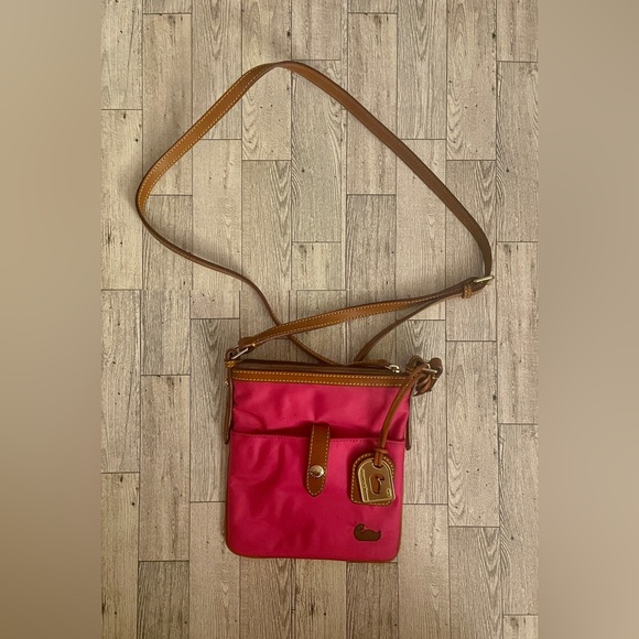 Dooney & Bourke crossbody purse - Picture 2 of 10